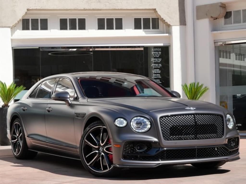 New 2024 Bentley Flying Spur V8 Sedan